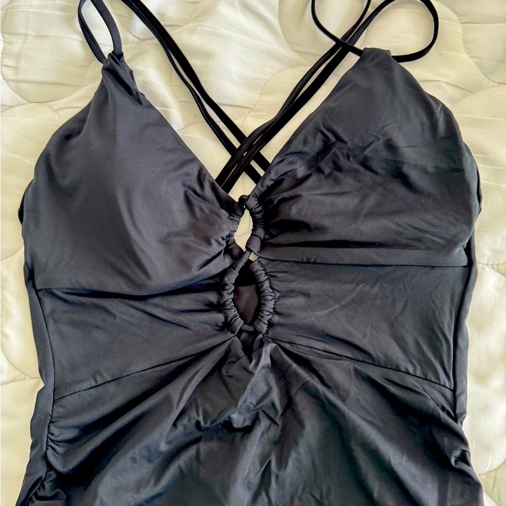 La Blanca Island Goddess Underwire Lace Up Swimsuit